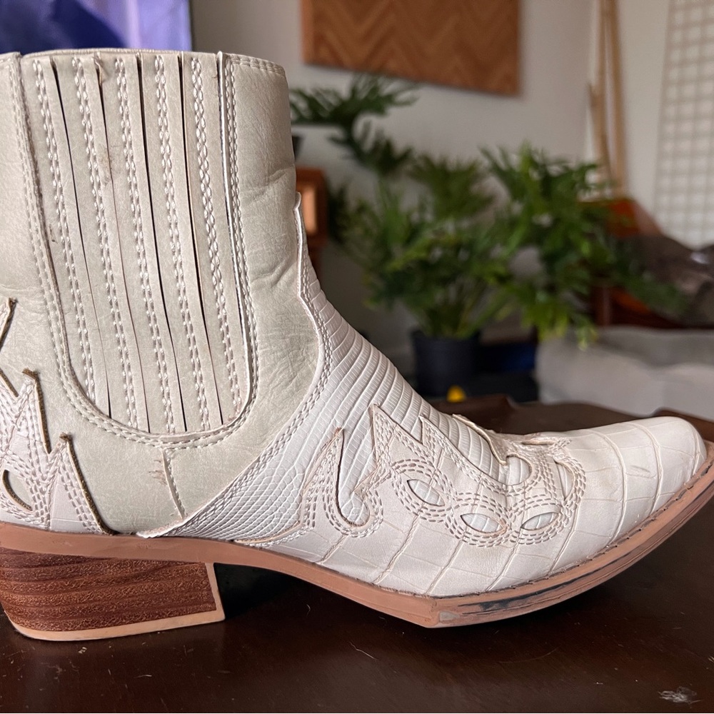 Matisse Milo Boot - Picture 6 of 7